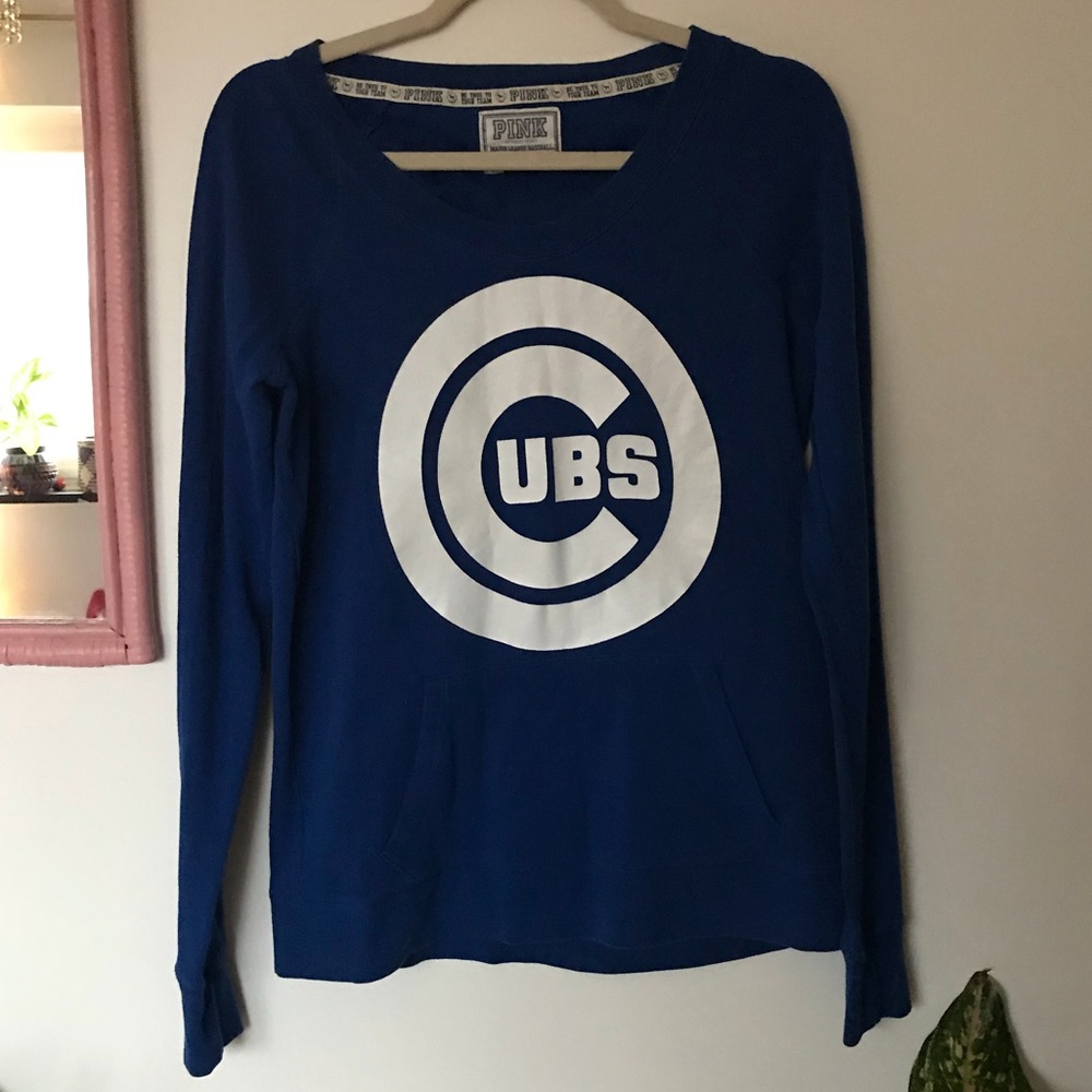 Chicago Cubs sweatshirt